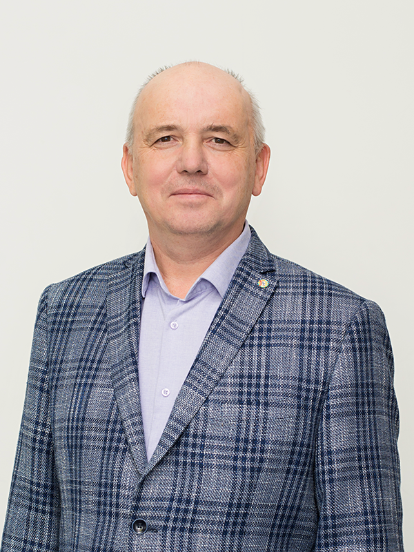 Тепляшин Андрей Владимирович.
